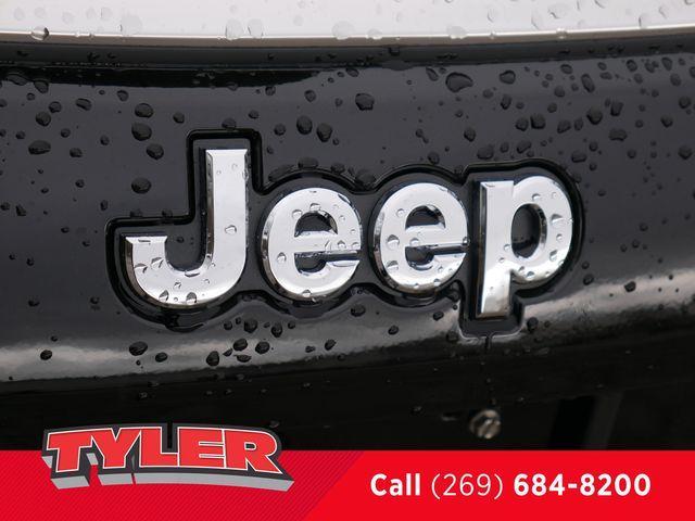 new 2025 Jeep Compass car, priced at $31,126
