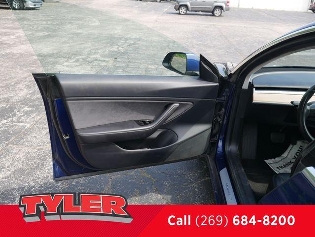 used 2018 Tesla Model 3 car, priced at $21,000