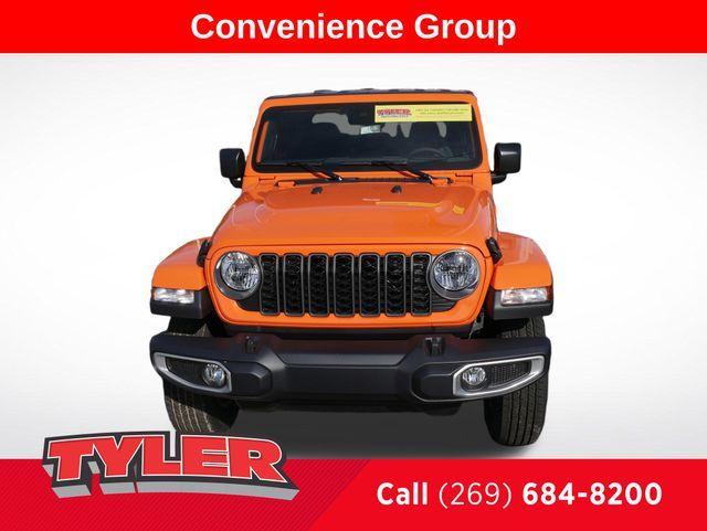 new 2025 Jeep Gladiator car, priced at $47,268