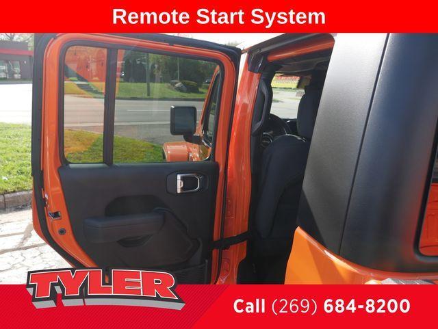 new 2025 Jeep Gladiator car, priced at $47,268