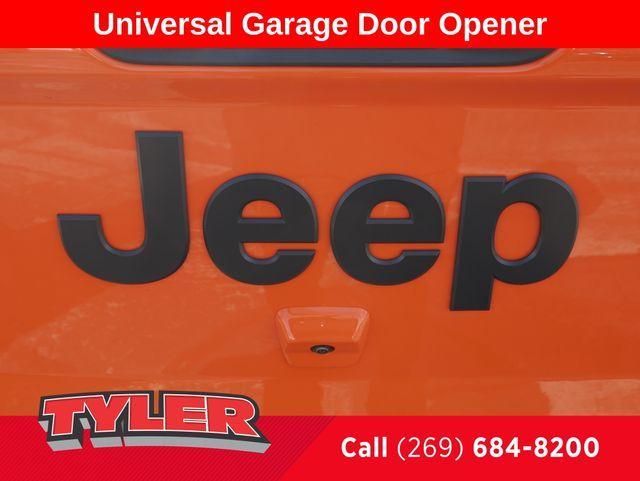 new 2025 Jeep Gladiator car, priced at $47,268