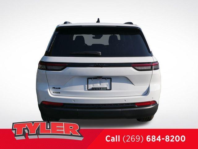 new 2025 Jeep Grand Cherokee car
