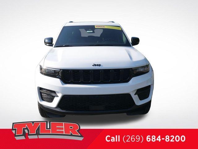 new 2025 Jeep Grand Cherokee car