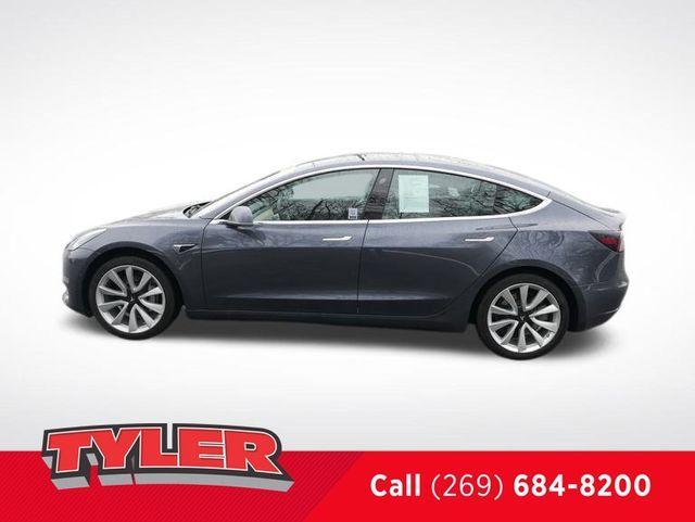 used 2020 Tesla Model 3 car, priced at $21,000