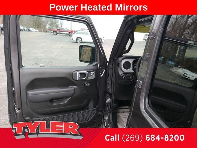 new 2025 Jeep Wrangler car, priced at $45,755
