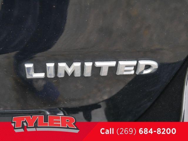used 2022 Jeep Grand Cherokee WK car, priced at $29,981