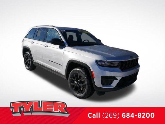 new 2025 Jeep Grand Cherokee car, priced at $42,784