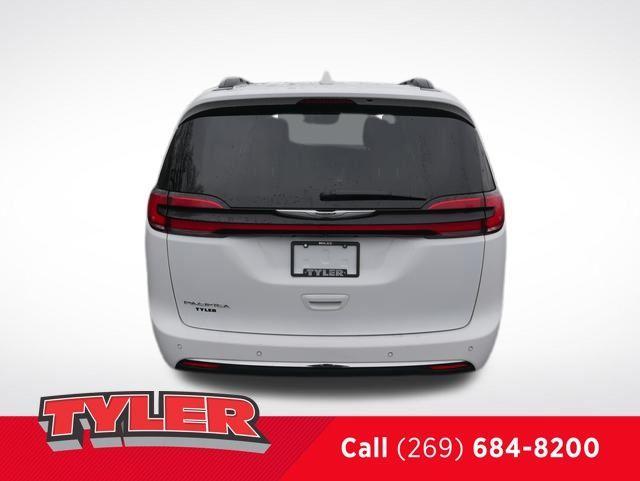 used 2022 Chrysler Pacifica car, priced at $22,500