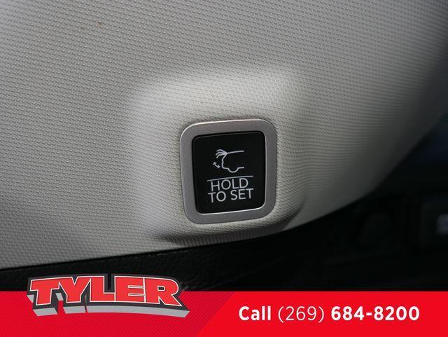 used 2023 Jeep Grand Cherokee car, priced at $32,986