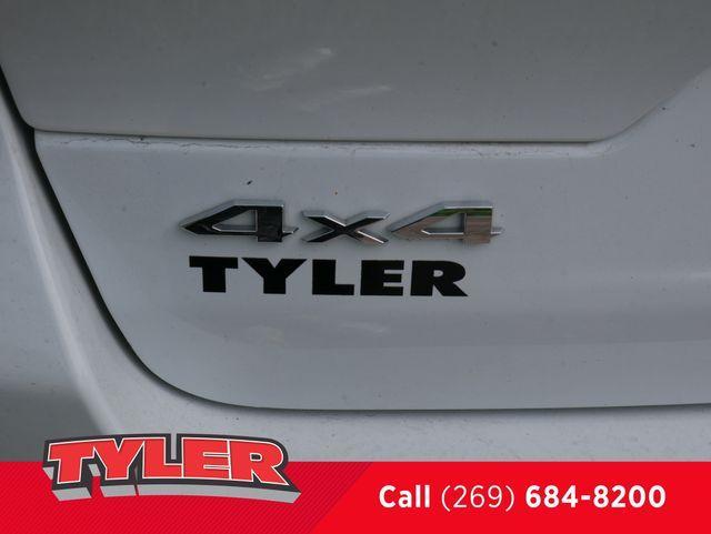 used 2023 Jeep Grand Cherokee car, priced at $32,986
