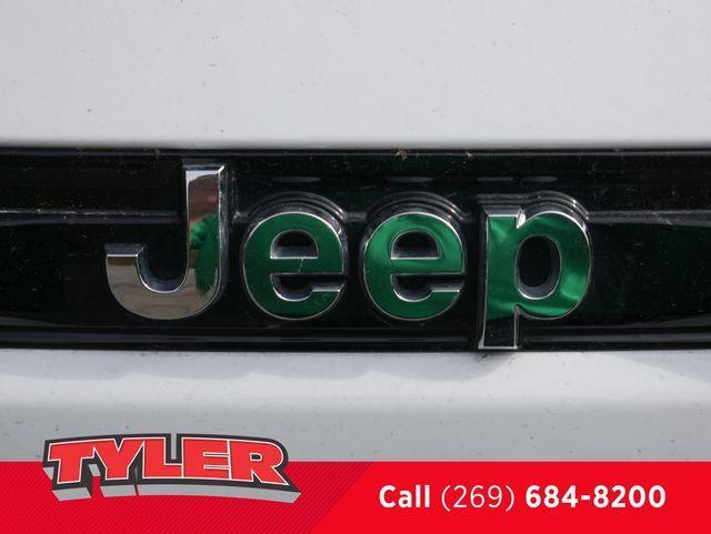 used 2023 Jeep Grand Cherokee car, priced at $32,986