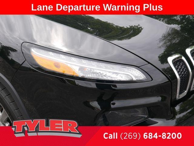 used 2018 Jeep Cherokee car, priced at $20,788