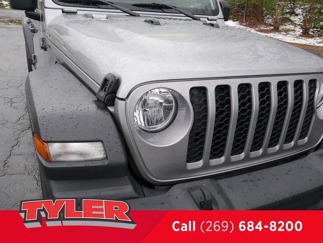 used 2020 Jeep Gladiator car, priced at $29,931