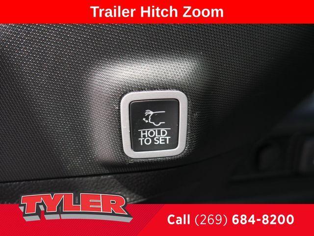 new 2025 Jeep Grand Cherokee car, priced at $51,066