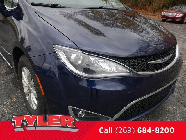 used 2019 Chrysler Pacifica car, priced at $16,000