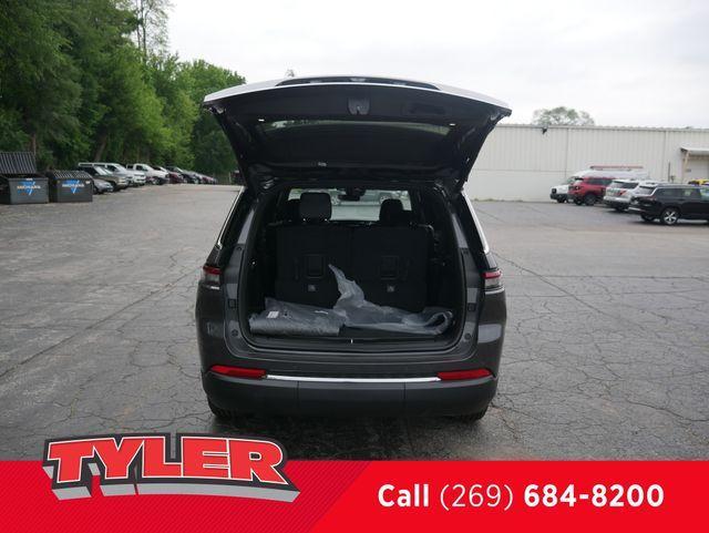 new 2025 Jeep Grand Cherokee L car