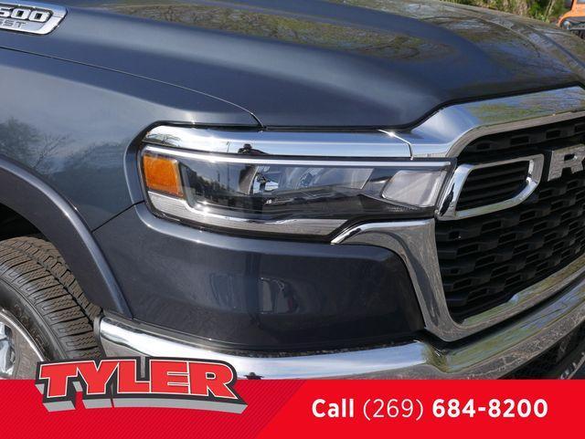 new 2025 Ram 1500 car, priced at $54,622