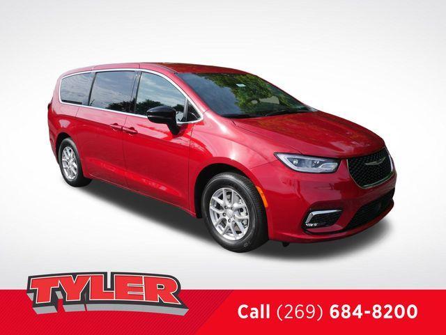 new 2026 Chrysler Pacifica car, priced at $42,752