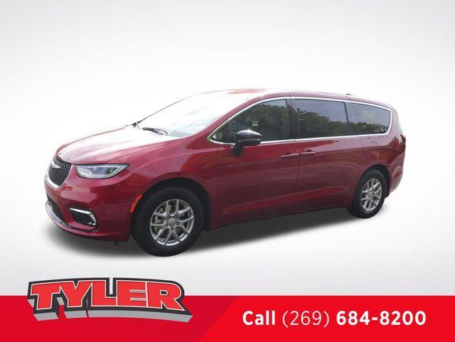 new 2026 Chrysler Pacifica car, priced at $42,752