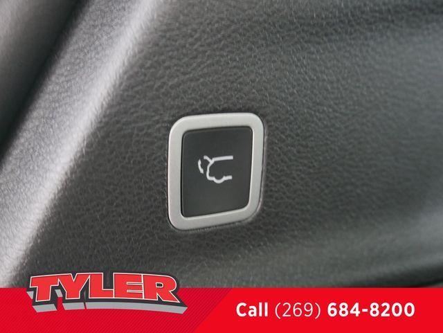 new 2026 Chrysler Pacifica car, priced at $42,782
