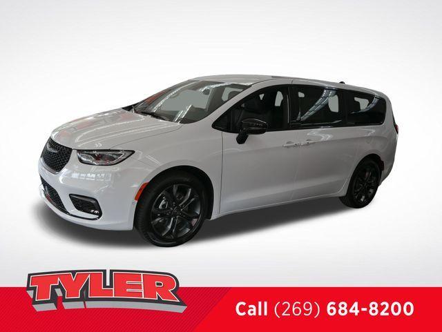 new 2026 Chrysler Pacifica car, priced at $42,782