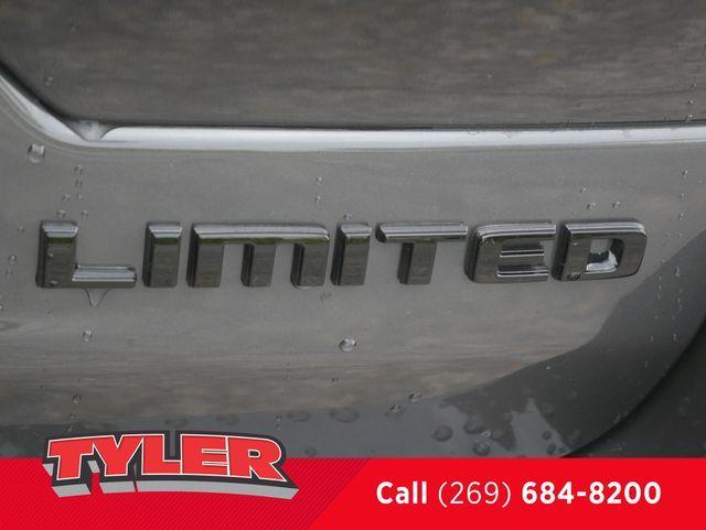 new 2025 Jeep Grand Cherokee car, priced at $48,186