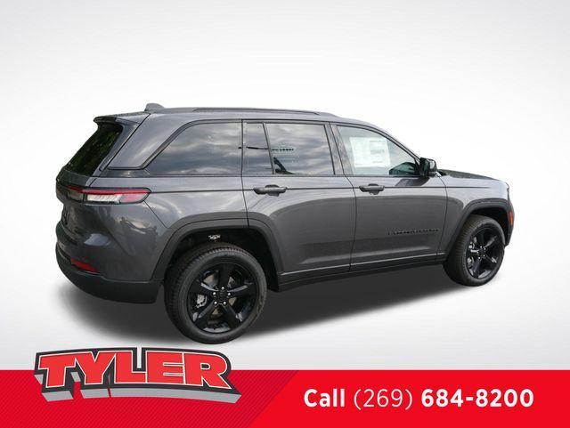 new 2025 Jeep Grand Cherokee car, priced at $48,186