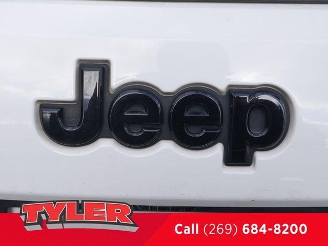 used 2021 Jeep Grand Cherokee car, priced at $29,862