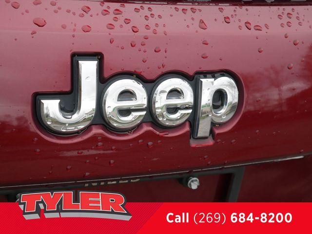 used 2022 Jeep Grand Cherokee WK car, priced at $22,000