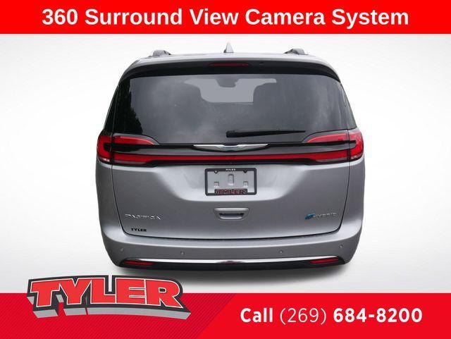 used 2021 Chrysler Pacifica Hybrid car, priced at $21,000