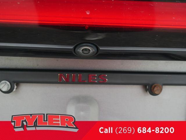 used 2021 Chrysler Pacifica Hybrid car, priced at $21,000