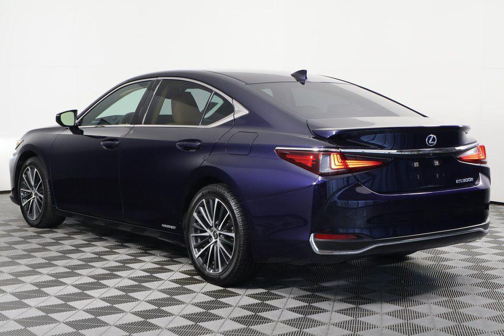 used 2022 Lexus ES 300h car, priced at $29,955