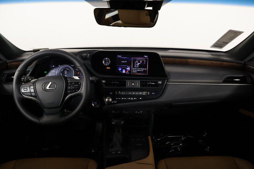 used 2022 Lexus ES 300h car, priced at $29,955