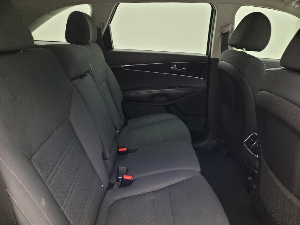 used 2019 Kia Sorento car, priced at $15,195