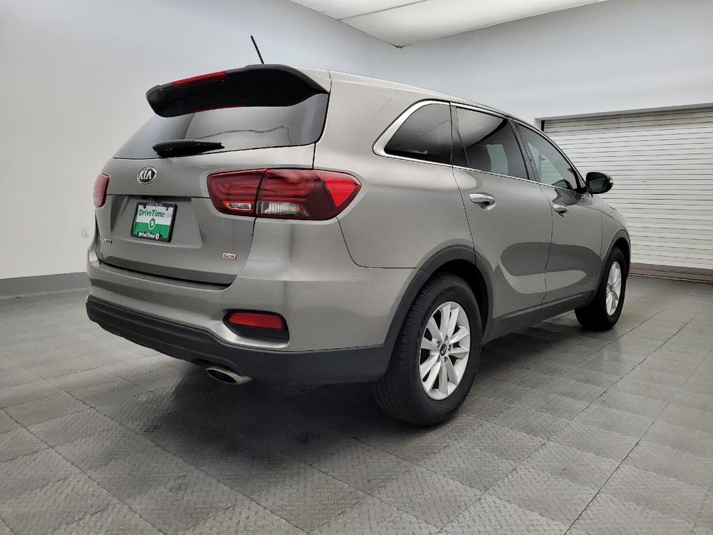 used 2019 Kia Sorento car, priced at $15,195