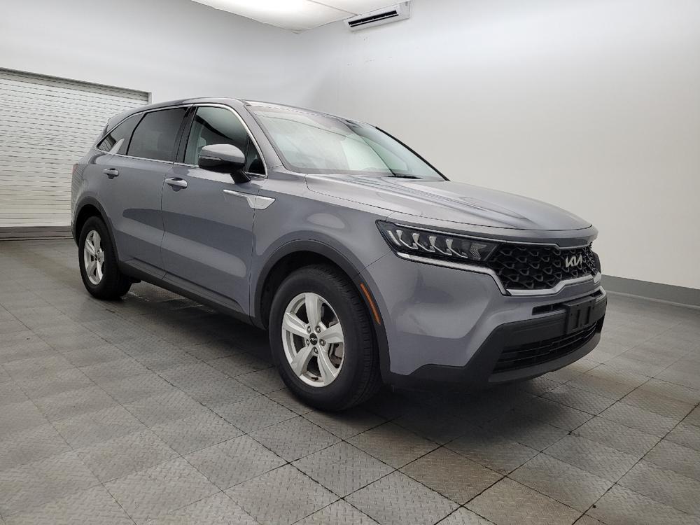 used 2022 Kia Sorento car, priced at $23,595