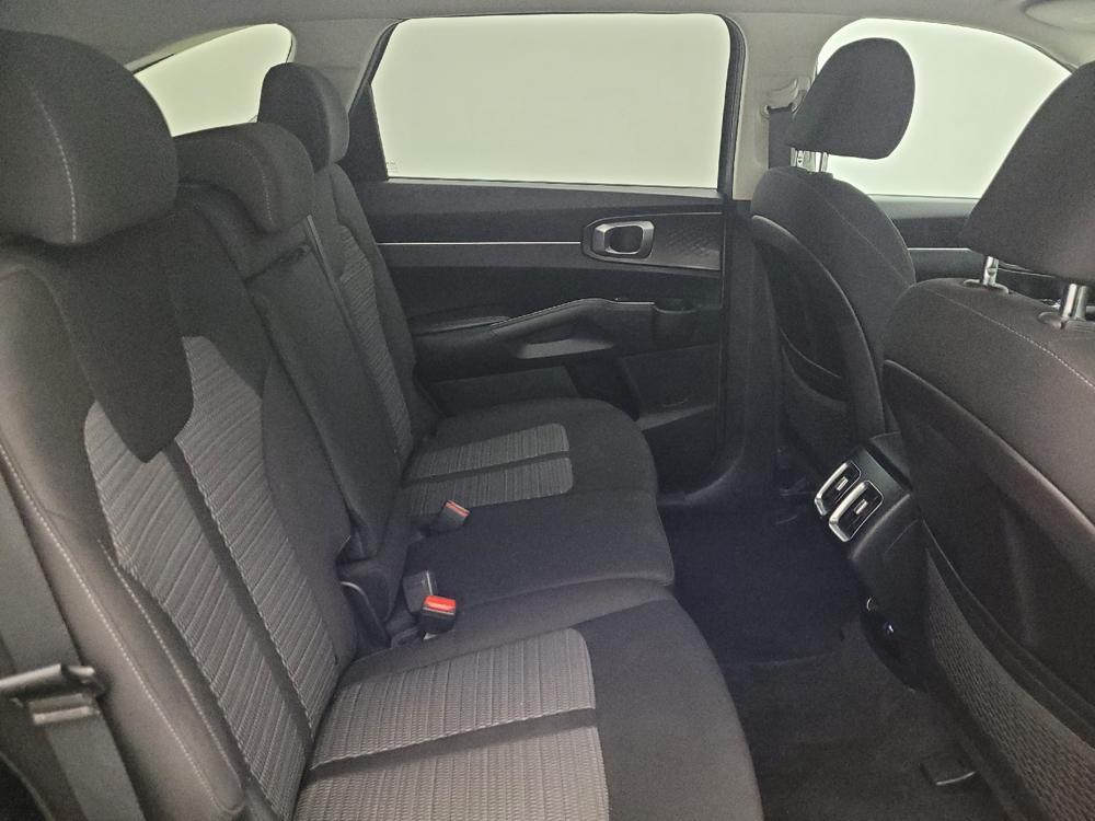 used 2022 Kia Sorento car, priced at $23,595