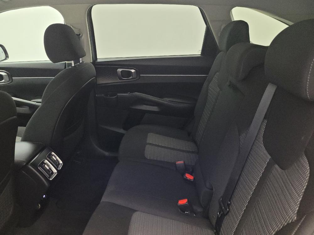 used 2022 Kia Sorento car, priced at $23,595