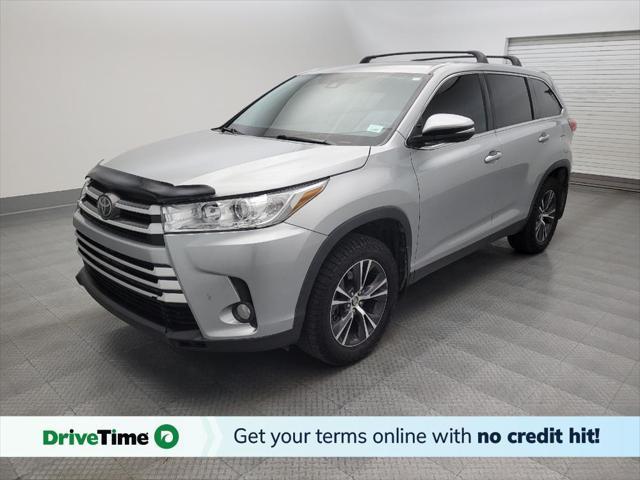 used 2019 Toyota Highlander car, priced at $25,595