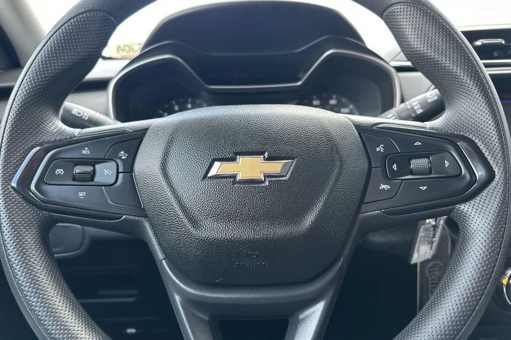 used 2023 Chevrolet TrailBlazer car, priced at $20,509