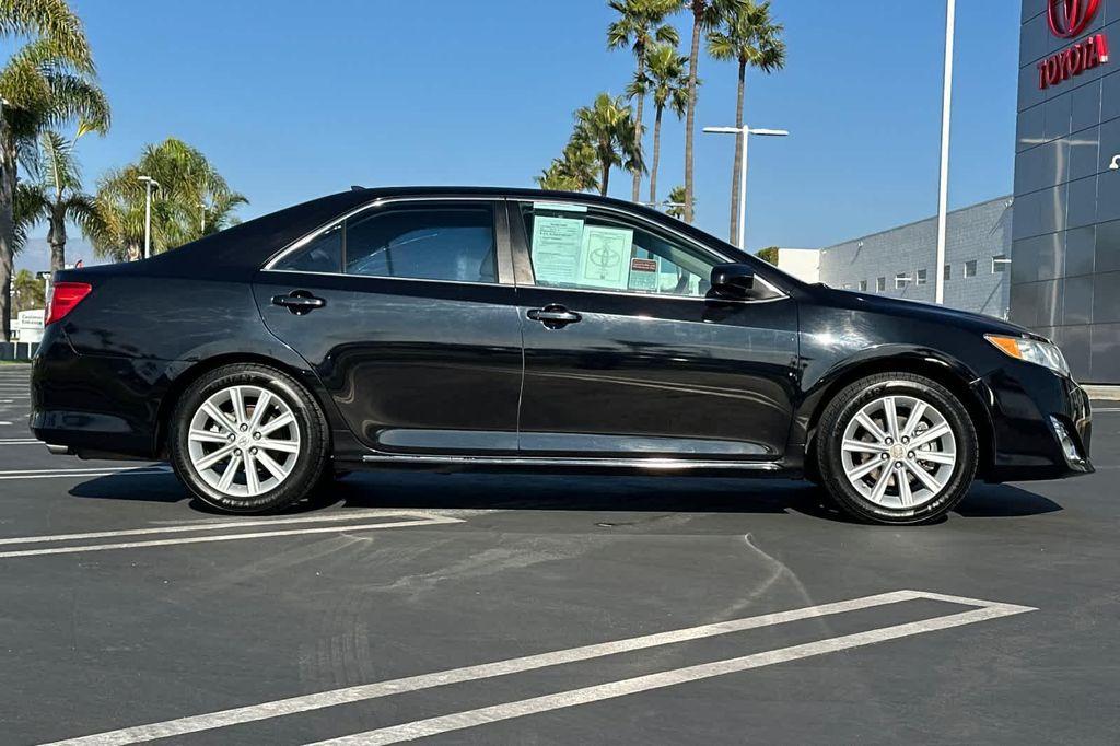 used 2012 Toyota Camry Hybrid car, priced at $9,988