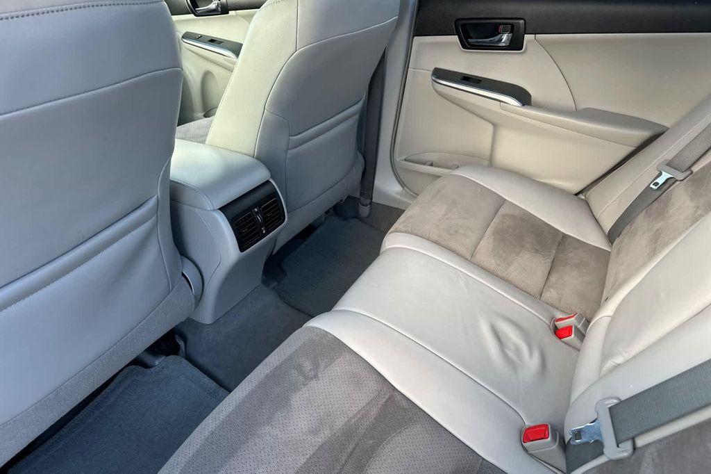 used 2012 Toyota Camry Hybrid car, priced at $9,988