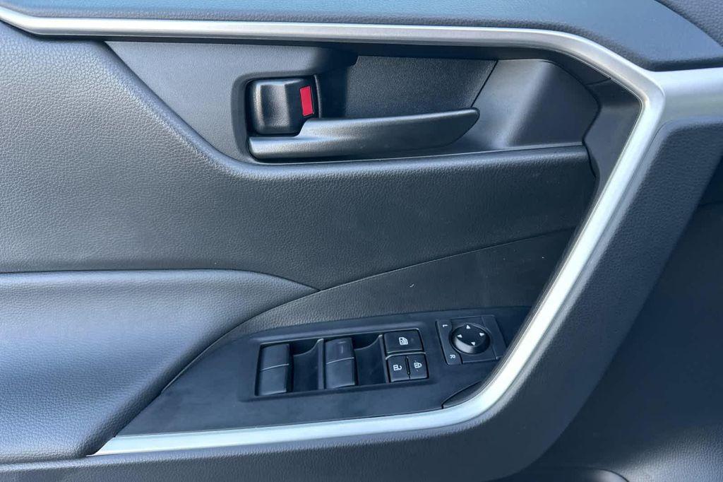 new 2025 Toyota RAV4 car, priced at $32,282