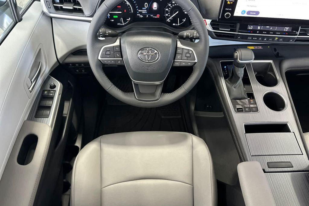 new 2025 Toyota Sienna car, priced at $51,720
