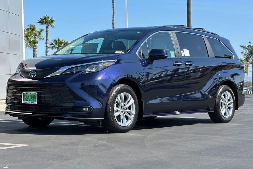 new 2025 Toyota Sienna car, priced at $51,720
