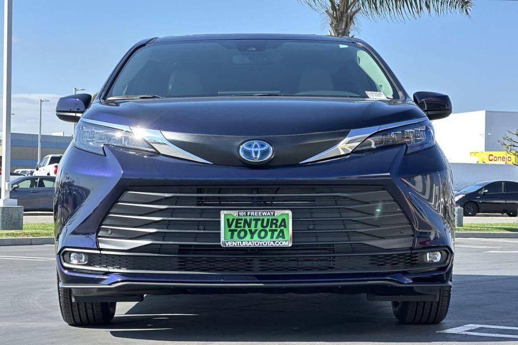 new 2025 Toyota Sienna car, priced at $51,720