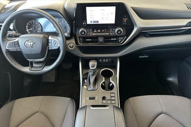 used 2024 Toyota Highlander car, priced at $41,988