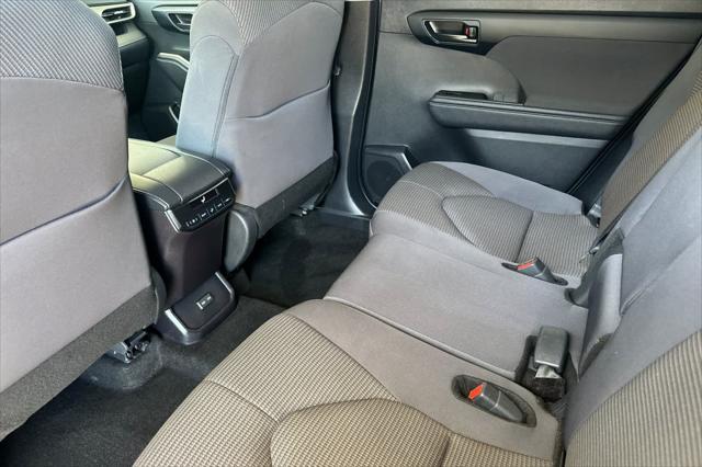 used 2024 Toyota Highlander car, priced at $41,988
