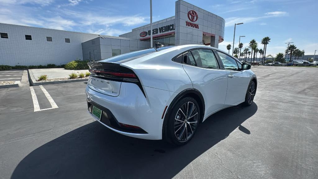 new 2024 Toyota Prius car, priced at $38,833