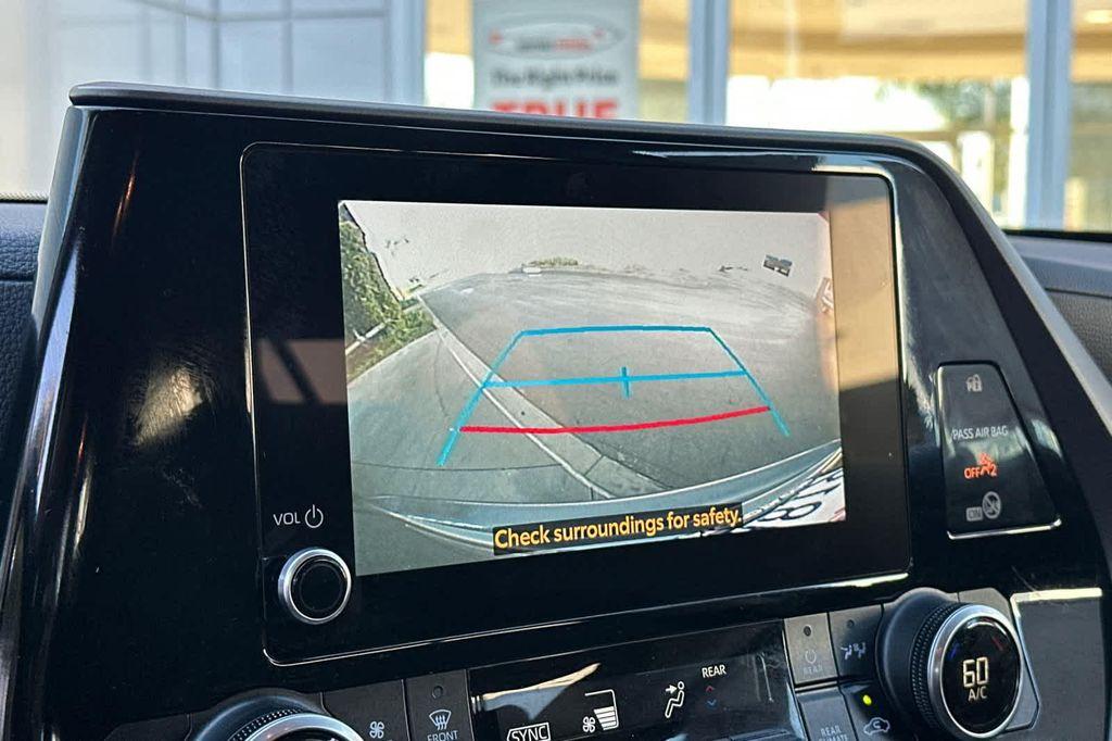 used 2024 Toyota Highlander car, priced at $37,988